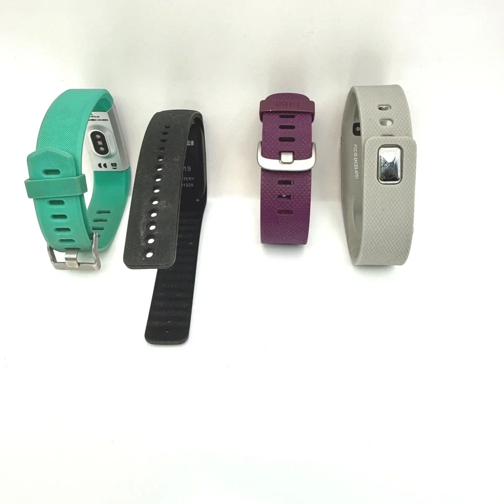 Lot of 4‎ Fitness Activity Trackers Smart Bands Fitbit Garmin Skmei Untested